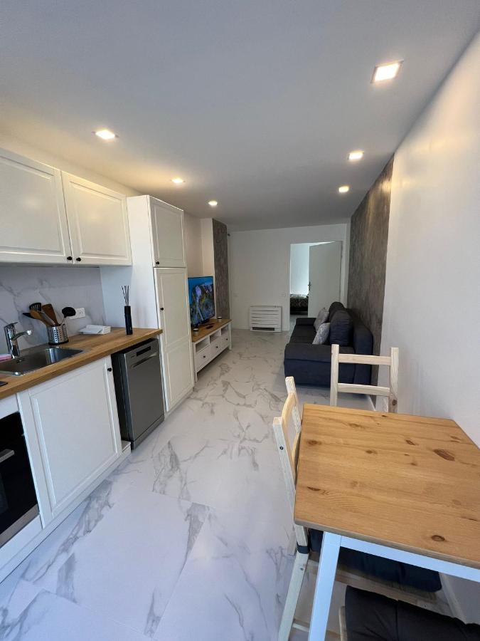 Il Punto Apartment Avranches Bagian luar foto