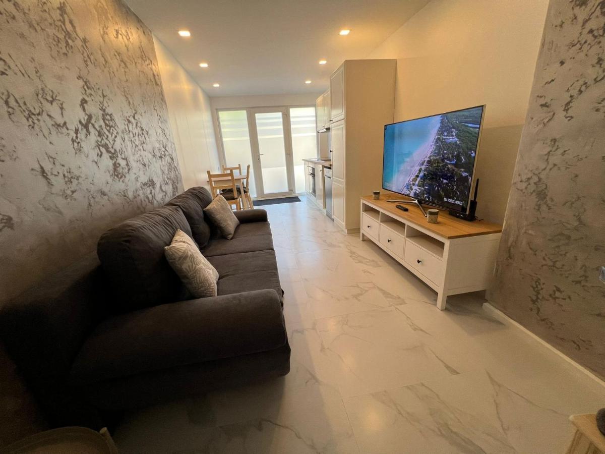 Il Punto Apartment Avranches Bagian luar foto